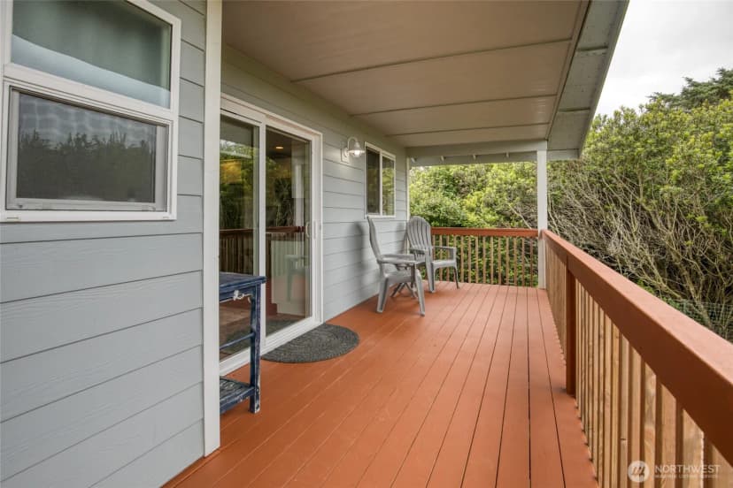 Property photo for 1155 Greenview Avenue Sw, Ocean Shores photo 26