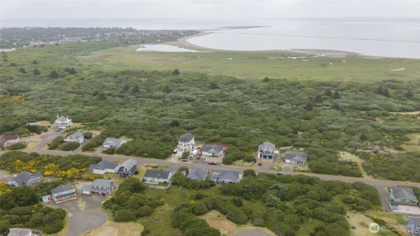 Property photo for 1155 Greenview Avenue Sw, Ocean Shores photo 34