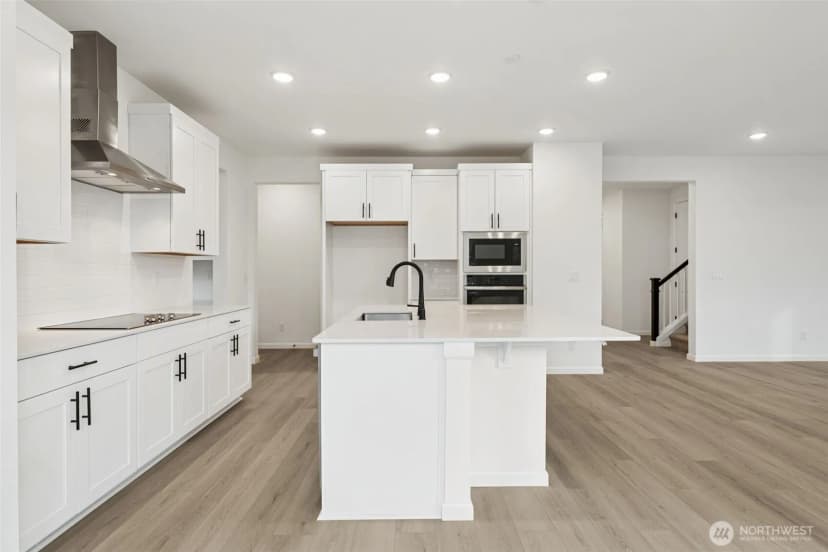 Property photo for 5851 Thornhill Avenue Sw #298, Port Orchard photo 4