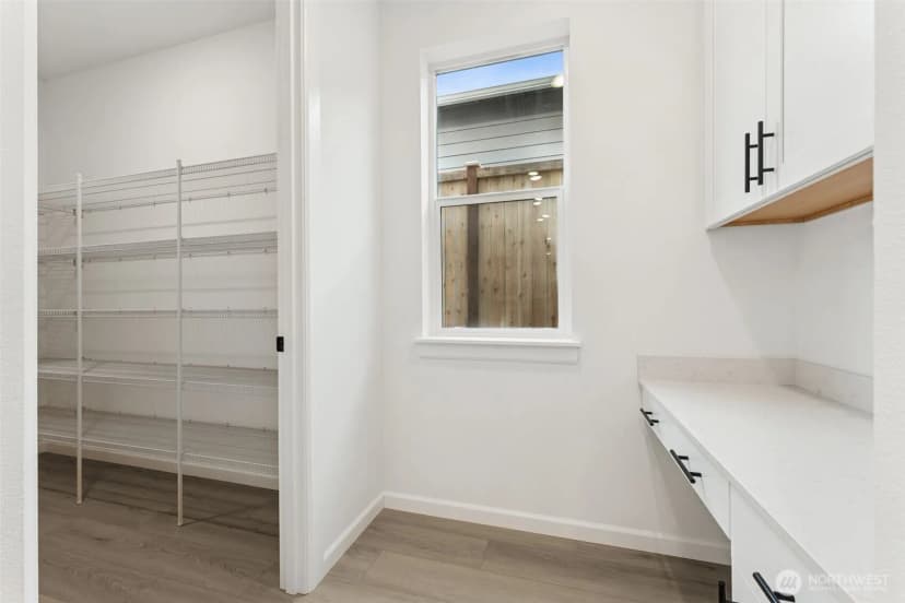 Property photo for 5851 Thornhill Avenue Sw #298, Port Orchard photo 6