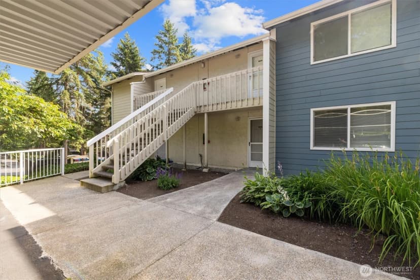 Property photo for 9484 Redmond-woodinville Road Ne #c-205, Redmond photo 21