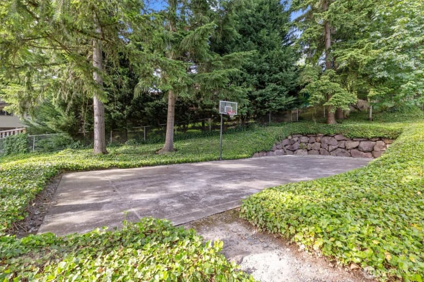 Property photo for 9484 Redmond-woodinville Road Ne #c-205, Redmond photo 26