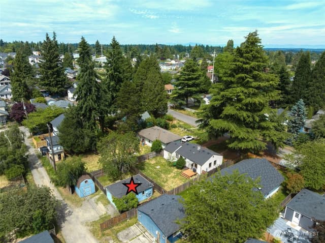 Property photo for 9745 Evanston Avenue N #b, Seattle photo 3
