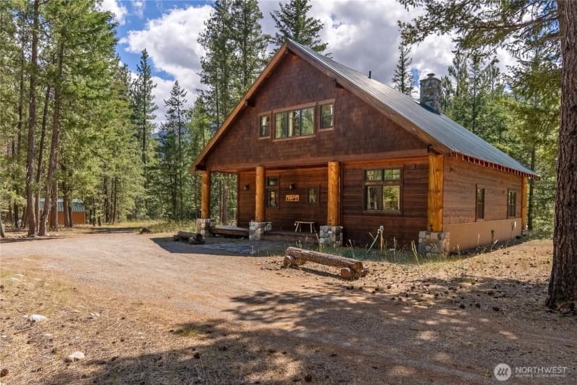 Property photo for 32 Foster Loop Road, Winthrop photo 2