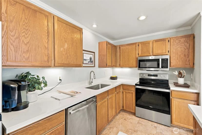 Property photo for 21116 80th Avenue W #7, Edmonds photo 13
