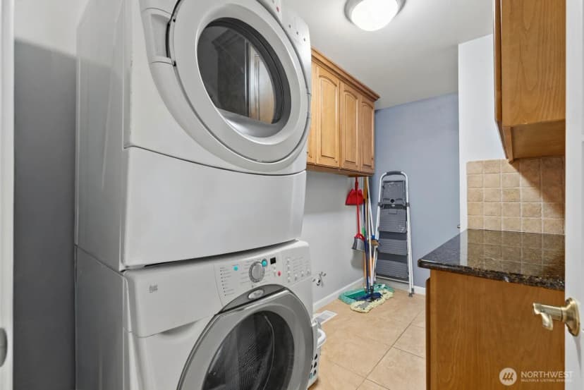 Property photo for 7826 Agate Drive Sw, Lakewood photo 32