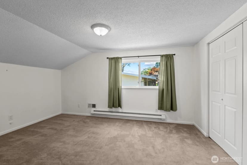 Property photo for 7826 Agate Drive Sw, Lakewood photo 27