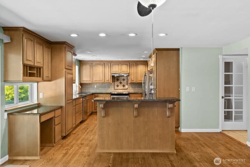 Property photo for 7826 Agate Drive Sw, Lakewood photo 13
