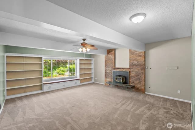 Property photo for 7826 Agate Drive Sw, Lakewood photo 5