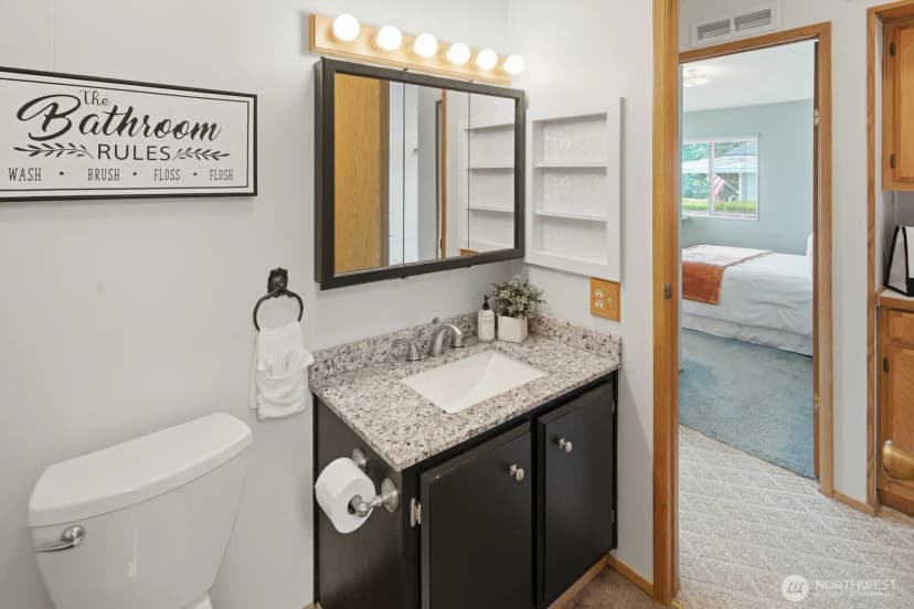 Property photo for 1427 100th Street Sw #8, Everett photo 21