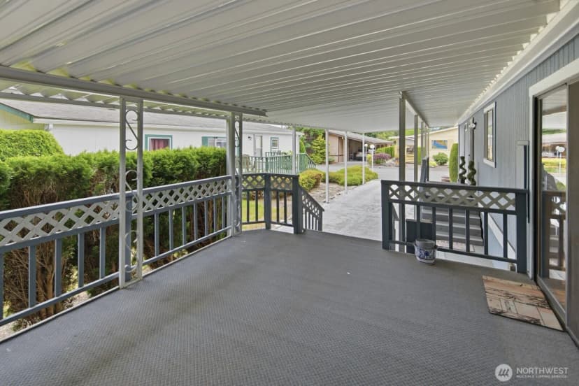 Property photo for 1427 100th Street Sw #8, Everett photo 24