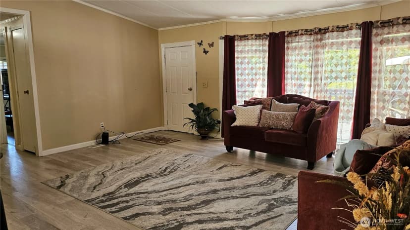 Property photo for 2431 S 371st Street #20, Federal Way photo 4