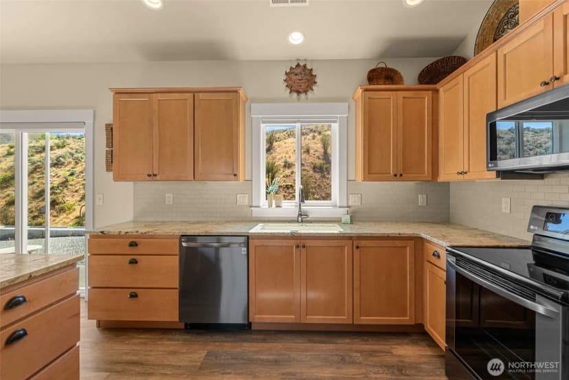 Property photo for 9973 Saska Way, Entiat photo 16