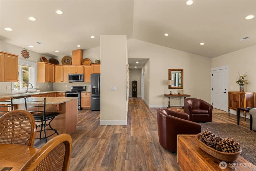 Property photo for 9973 Saska Way, Entiat photo 12