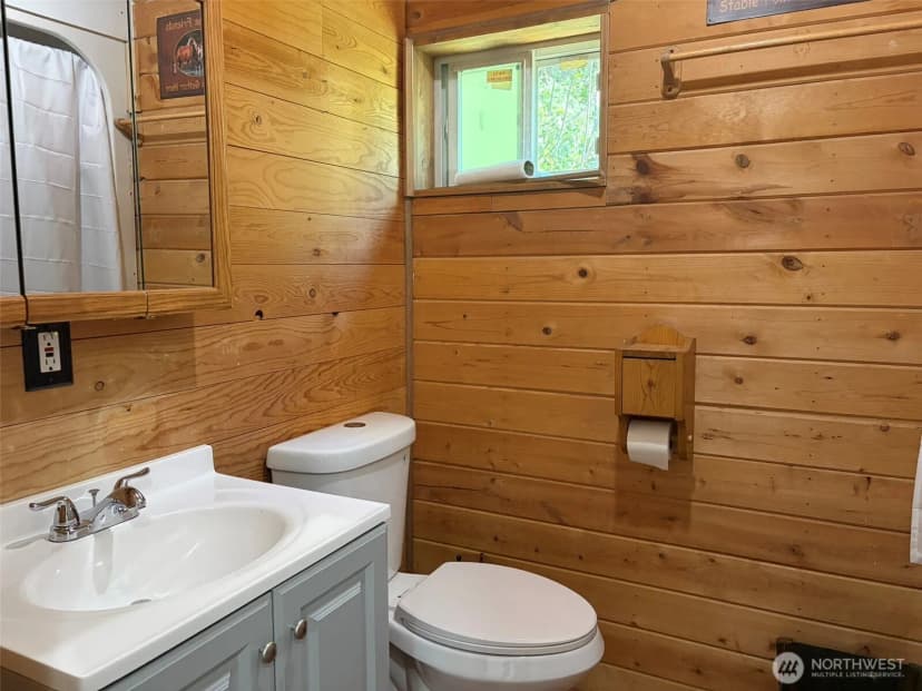 Property photo for 88 Little Bear Road, Republic photo 17