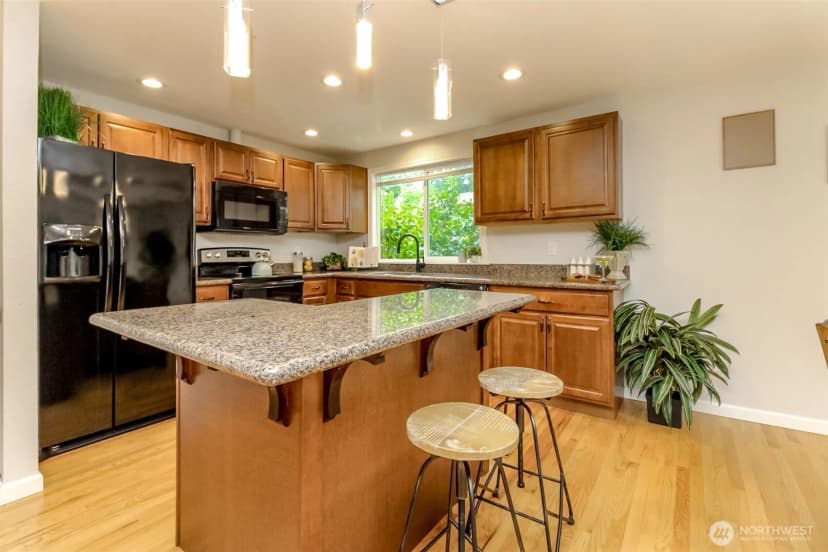 Property photo for 3716 Sw 328th Place, Federal Way photo 4