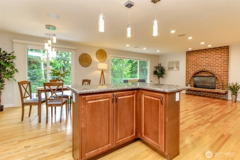 Property photo for 3716 Sw 328th Place, Federal Way photo 6