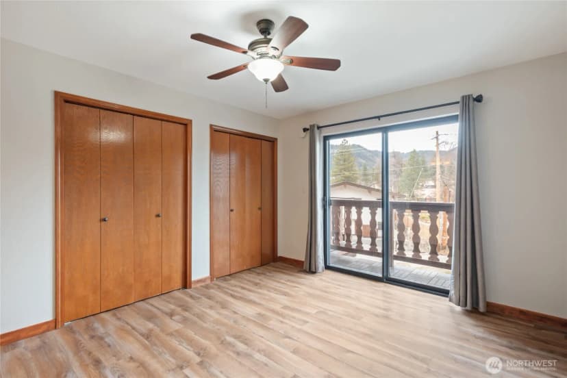 Property photo for 325 Division Street #202, Leavenworth photo 17