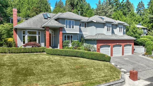 Property photo for 6163 93rd Avenue Se, Mercer Island photo 2