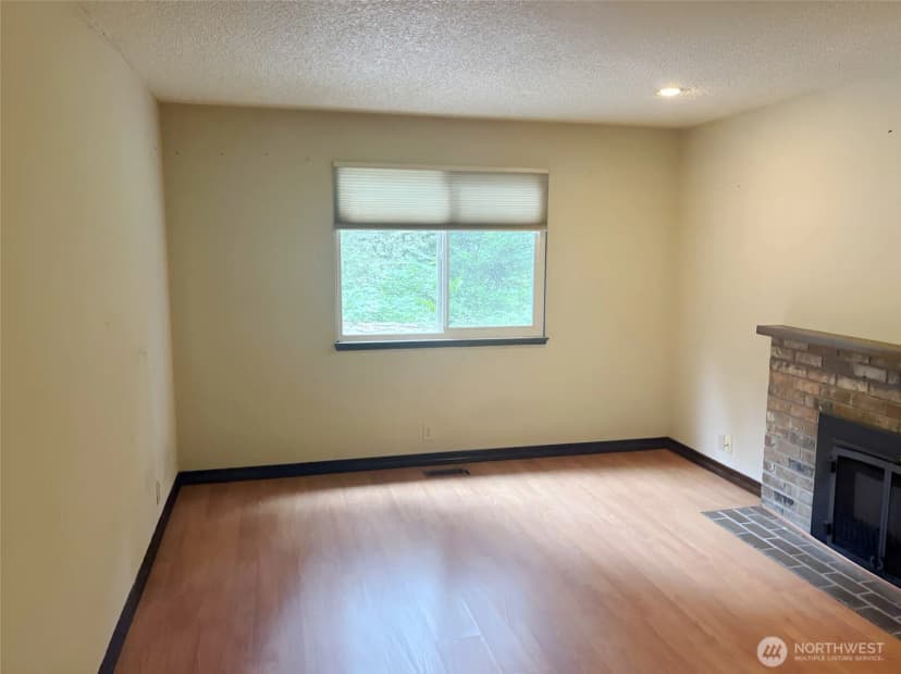 Property photo for 24404 Se Mirrormont Boulevard, Issaquah photo 13