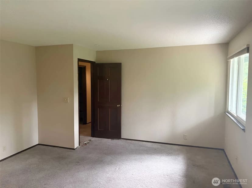 Property photo for 24404 Se Mirrormont Boulevard, Issaquah photo 20