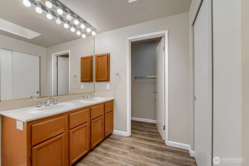 Property photo for 22206 Se 250th Street, Maple Valley photo 17