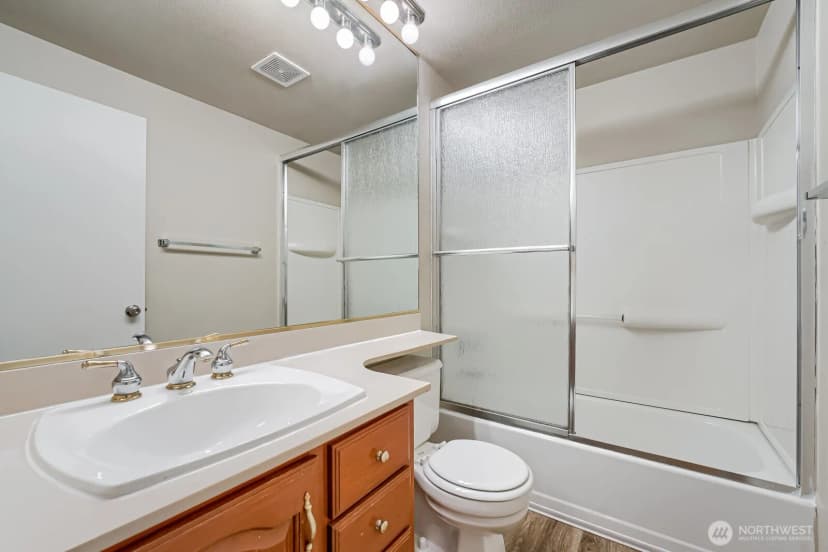 Property photo for 22206 Se 250th Street, Maple Valley photo 18