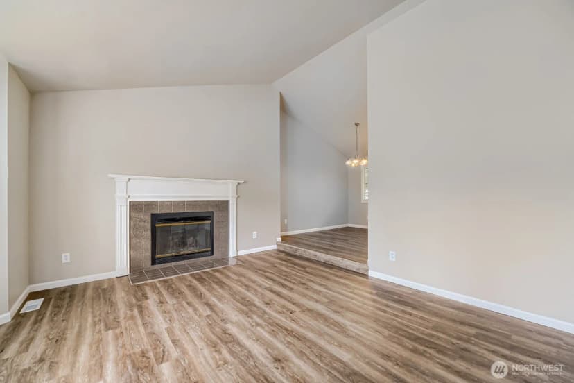Property photo for 22206 Se 250th Street, Maple Valley photo 7