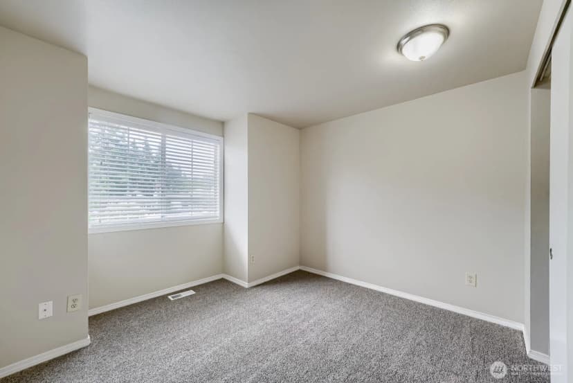 Property photo for 22206 Se 250th Street, Maple Valley photo 11