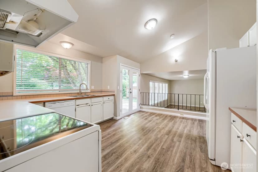 Property photo for 22206 Se 250th Street, Maple Valley photo 14