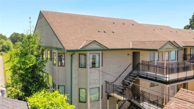 Property photo for 101 Pine Avenue #306, Snohomish photo 4