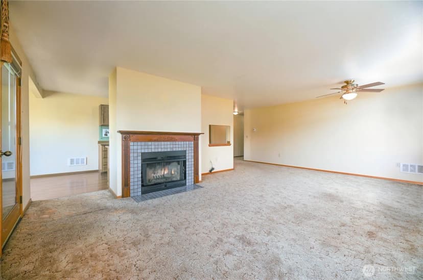 Property photo for 101 Pine Avenue #306, Snohomish photo 13