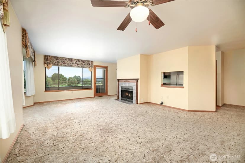 Property photo for 101 Pine Avenue #306, Snohomish photo 6