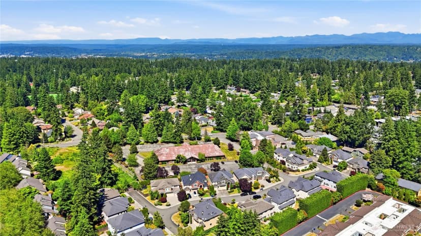 Property photo for 16105 Northup Way, Bellevue photo 37
