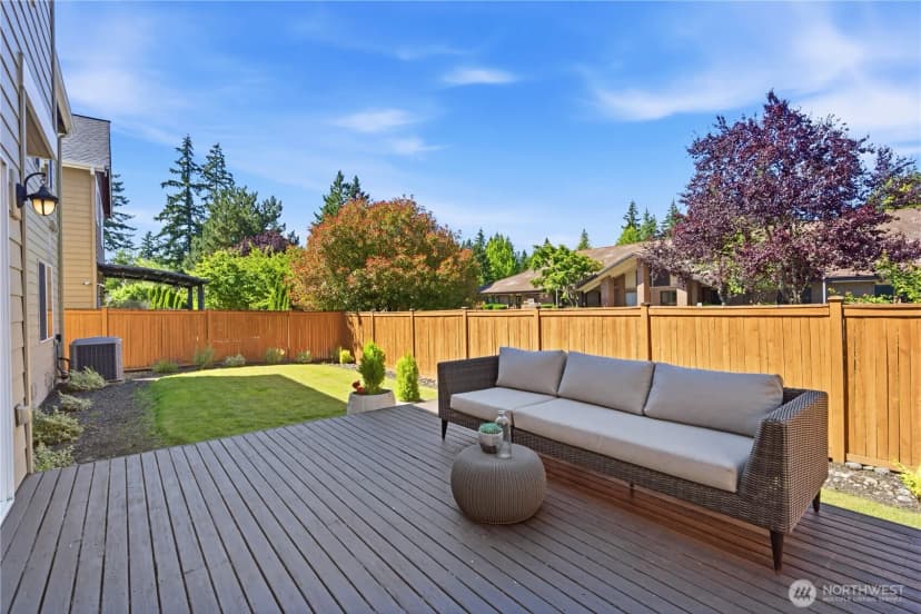 Property photo for 16105 Northup Way, Bellevue photo 21
