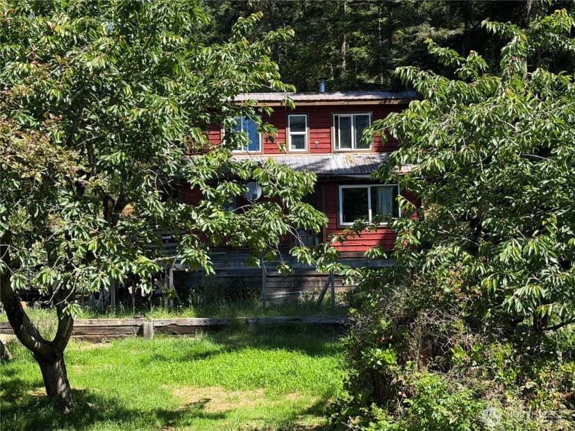 Property photo for 4026 Roche Harbor Road, Friday Harbor photo 2