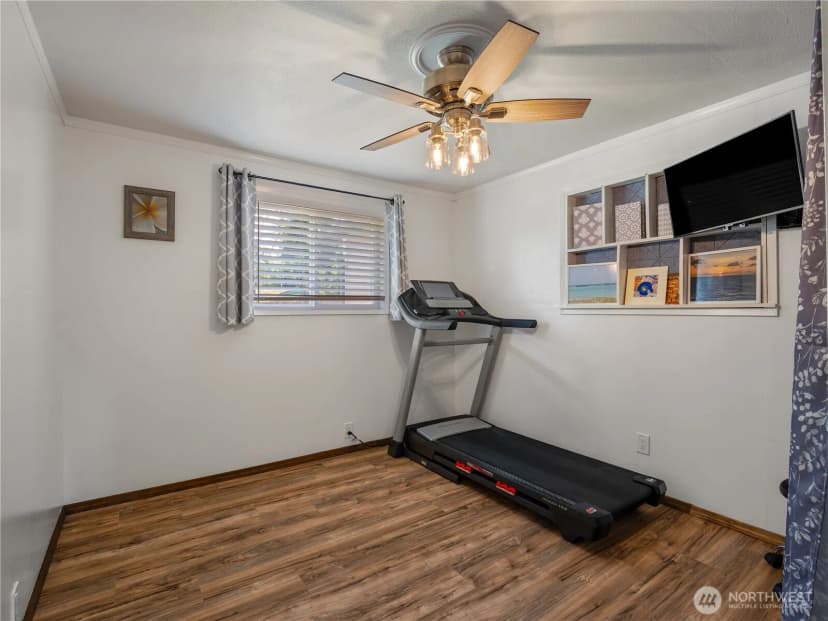Property photo for 33620 45th Avenue Ct E, Eatonville photo 11