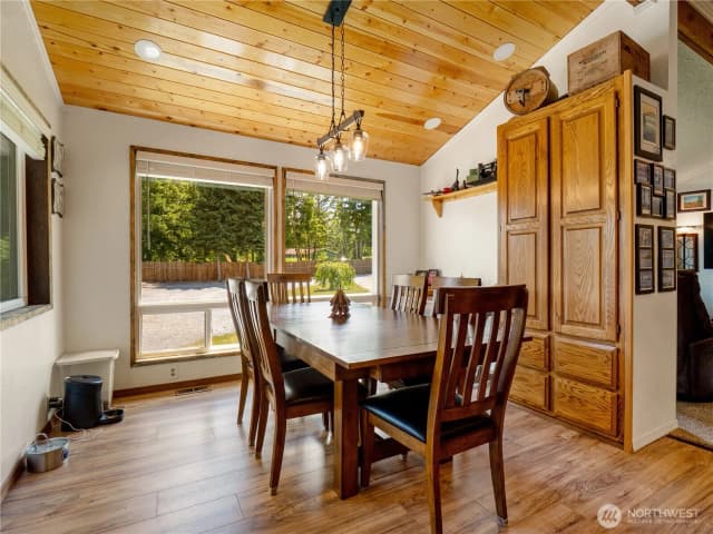 Property photo for 33620 45th Avenue Ct E, Eatonville photo 4