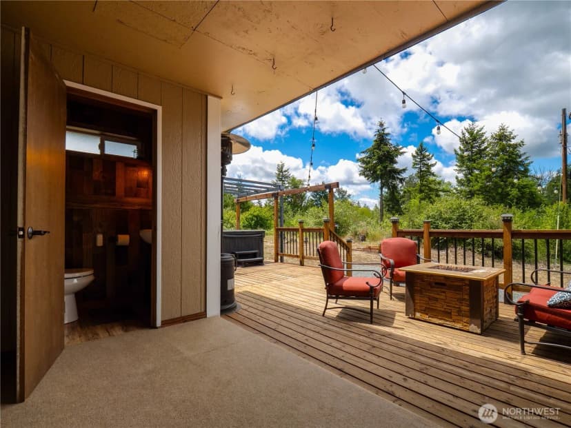 Property photo for 33620 45th Avenue Ct E, Eatonville photo 21