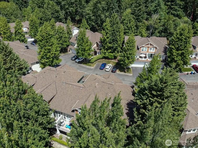 Property photo for 12208 Ne 24th Street #124, Bellevue photo 28