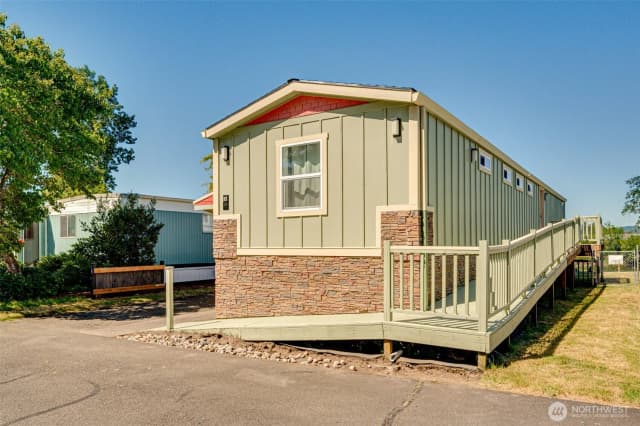 Property photo for 39100 Nw Pacific Highway Nw #36, Woodland