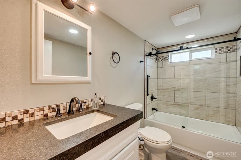 Property photo for 39100 Nw Pacific Highway Nw #36, Woodland photo 12