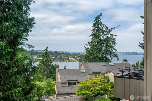 Property photo for 4818 102nd Lane Ne #31, Kirkland photo 2