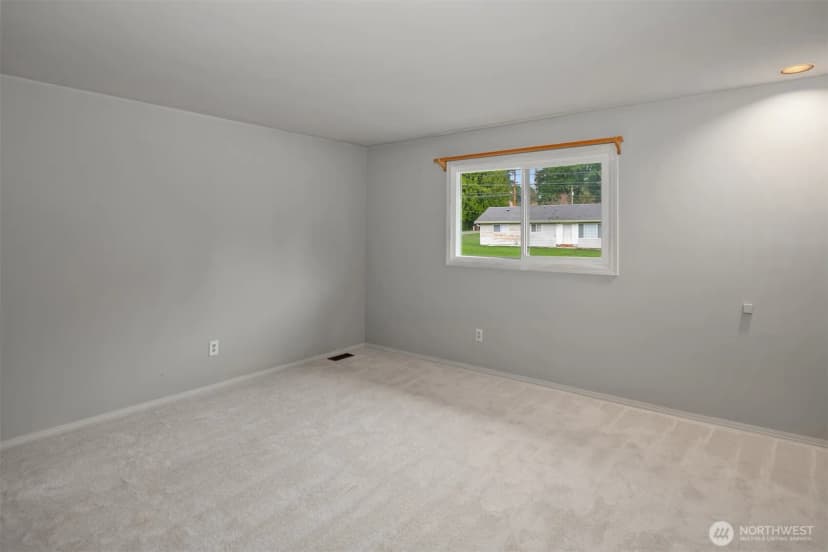 Property photo for 16005 Ne 160th Street, Woodinville photo 28