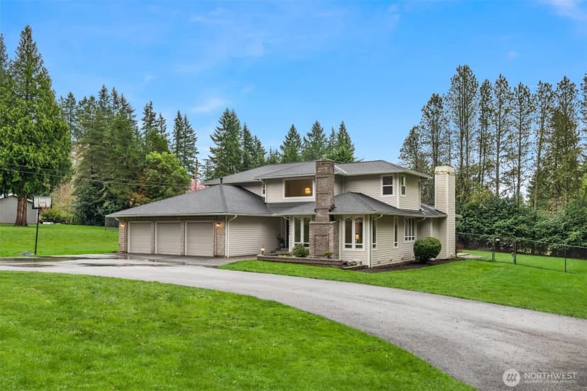 Property photo for 16005 Ne 160th Street, Woodinville photo 2