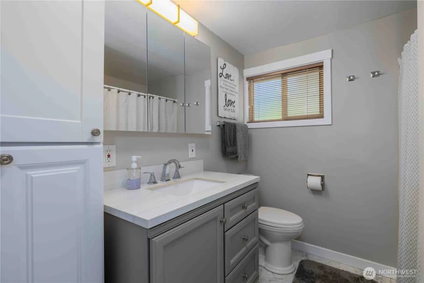 Property photo for 7380 Woodland Road, Ferndale photo 19