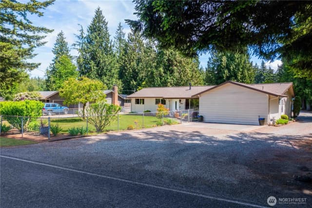 Property photo for 7380 Woodland Road, Ferndale photo 3