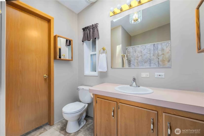 Property photo for 7380 Woodland Road, Ferndale photo 37