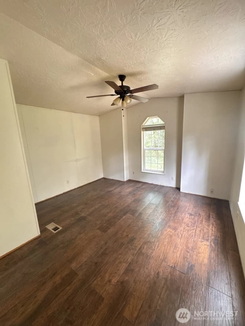 Property photo for 17045 Nw Sunset Ridge Way, Seabeck photo 13