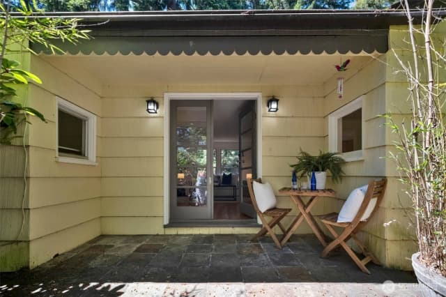 Property photo for 13753 Stone Avenue N, Seattle